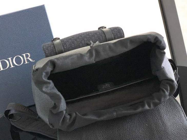 Picture of Dior Mens Bags _SKUfw239315763fw